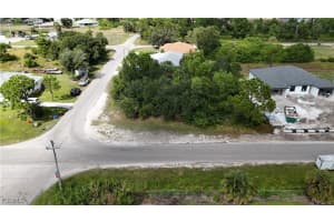 2231 Snead Drive, Lehigh Acres, FL 33973 - MLS#2025017053