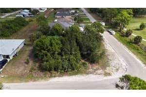 2231 Snead Drive, Lehigh Acres, FL 33973 - MLS#2025017053