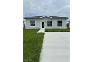 23031 Roundtree Ave, Alva 23031 Roundtree Ave, Alva