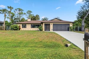 3836 Corvette Ln, North Port