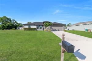 919 35th Lane, Cape Coral, FL 33909 - MLS#2025017315