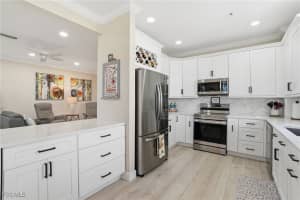 18921 Bay Woods Lake Drive, Fort Myers, FL 33908 - MLS#2025017334