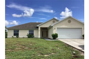 3210 11th Street, Lehigh Acres, FL 33976 - MLS#2025017335