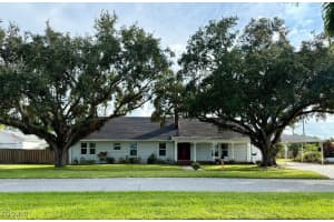 410 Osceola Avenue, Clewiston, FL 33440 - MLS#2025017350