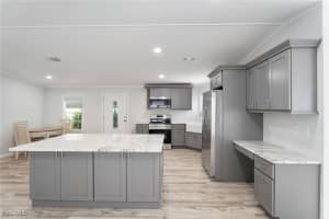 15 Freeman Avenue, Punta Gorda, FL 33950 - MLS#2025017484