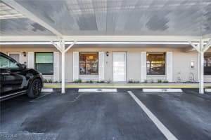 912 48th Terrace, Cape Coral, FL 33914 - MLS#2025017595