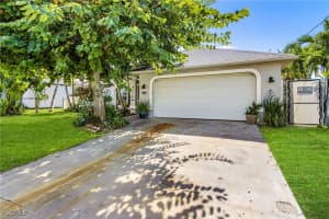 4230 33rd Street, Cape Coral, FL 33993 - MLS#2025017778