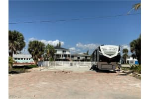 6041 Gulf Road, Fort Myers Beach, FL 33931 - MLS#2025017908