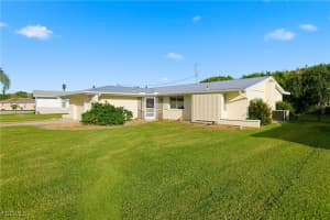 205 44th Terrace, Cape Coral, FL 33904 - MLS#2025017956