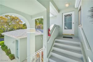 915 New Waterford Drive, Naples, FL 34104 - MLS#2025017972