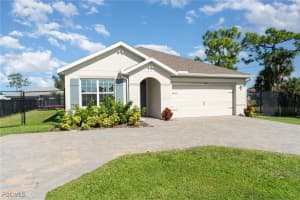 1413 TRAFALGAR Parkway, Cape Coral, FL 33991 - MLS#2025017986