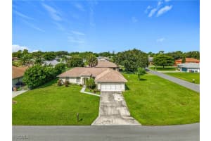 402 Chancery Avenue, Lehigh Acres, FL 33936 - MLS#2025018051