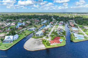 7152 Reymoor Drive, North Fort Myers, FL 33917 - MLS#2025018094