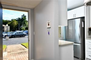 6184 Michelle Way, Fort Myers, FL 33919 - MLS#2025018180