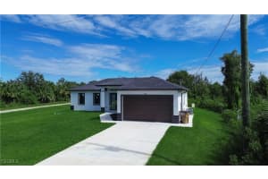 519 Lone Star Lane, Lehigh Acres, FL 33974 - MLS#2025018244