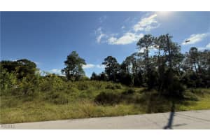 420 Hamilton Avenue, Lehigh Acres, FL 33972 - MLS#2025018247