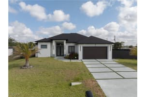 833 16th Terrace, Cape Coral, FL 33991 - MLS#2025018314