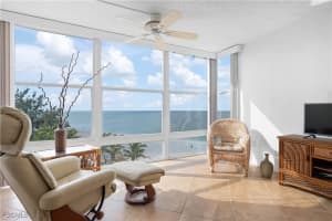 5200 Gulf Drive, Holmes Beach, FL 34217 - MLS#2025018337