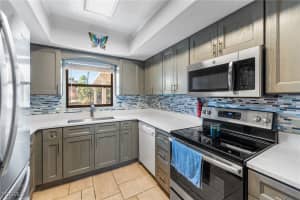 4543 6th Place, Cape Coral, FL 33904 - MLS#2025018408