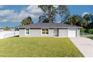 8073 Sherwood Circle, Labelle, FL 33935 - MLS#2025018467