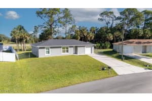 8073 Sherwood Circle, Labelle, FL 33935 - MLS#2025018467