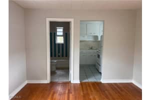 301 24th Avenue, St Petersburg, FL 33704 - MLS#2025018472