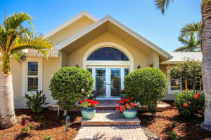 812 Angel Wing Drive, Sanibel, FL 33957 - MLS#2025018517