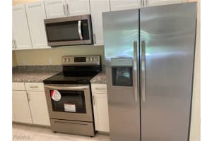 533 6th Place, Cape Coral, FL 33990 - MLS#2025018556