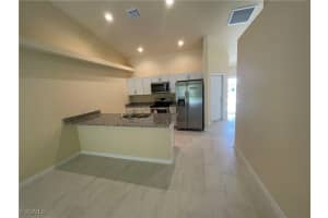 533 6th Place, Cape Coral, FL 33990 - MLS#2025018556