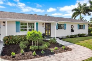 1086 Town And River Drive, Fort Myers, FL 33919 - MLS#2025018622