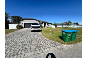 209 26th Terrace, Cape Coral, FL 33904 - MLS#2025018623