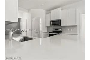 209 26th Terrace, Cape Coral, FL 33904 - MLS#2025018623