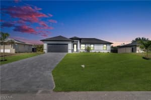 317 17th Place, Cape Coral, FL 33993 - MLS#2025018626