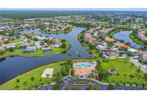 2533 Deerfield Lake Ct, Cape Coral