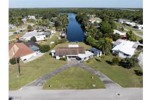 289 Coral Drive, Fort Myers, FL 33905 - MLS#2025018804