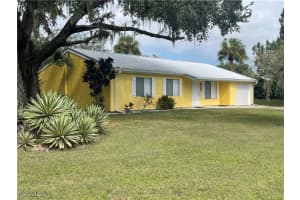 4015 Rainbow Circle, Labelle, FL 33935 - MLS#2025018849