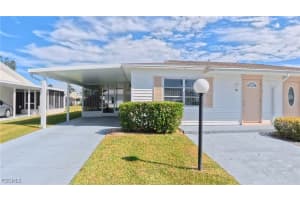 10 Dawn Flower Circle, Lehigh Acres, FL 33936 - MLS#2025018865