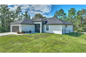 828 Downer Avenue, Lehigh Acres, FL 33974 - MLS#2025018977