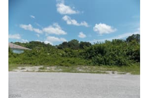 3714 17th Street, Lehigh Acres, FL 33971 Sold 03/11/26