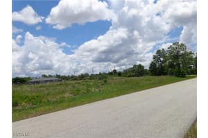 1070 Harwood Avenue, Lehigh Acres, FL 33974 - MLS#2025019168