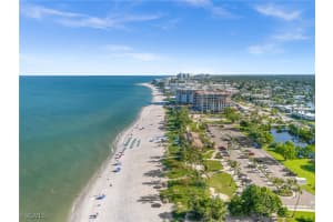 1300 Gulf Shore Boulevard, Naples, FL 34102 - MLS#2025019174