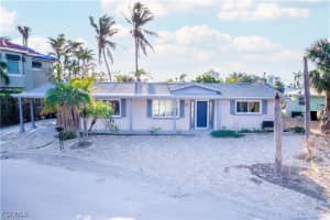 20 Sunview Boulevard, Fort Myers Beach, FL 33931 - MLS#2025019249