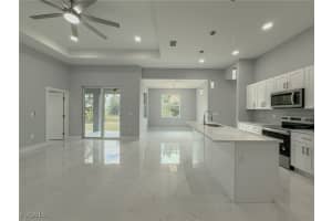 6137 Higgins Avenue, Fort Myers, FL 33905 - MLS#2025019272