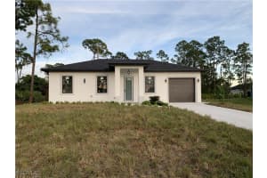 1005 Brenton Avenue, Lehigh Acres, FL 33974 - MLS#2025019282