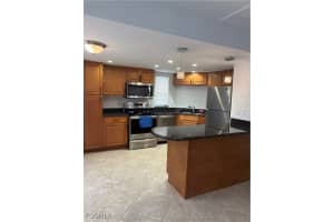 5031 Sw 16th Pl 101, Cape Coral