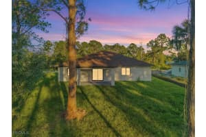 212 Lausanne Avenue, Lehigh Acres, FL 33974 - MLS#2025019388