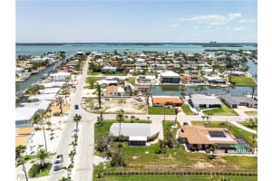 2 Fairview Boulevard, Fort Myers Beach, FL 33931 - MLS#2025019394