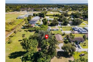 212 Charlotte Avenue, Fort Myers, FL 33916 - MLS#2025019404