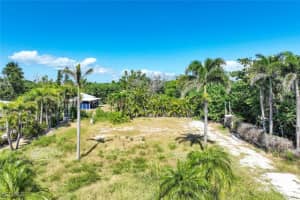 524 Lagoon Drive, Sanibel, FL 33957 - MLS#2025019438