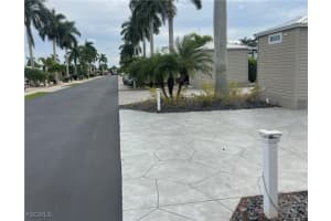 5202 Marsh Mallow Trail, Fort Myers, FL 33905 - MLS#2025019442